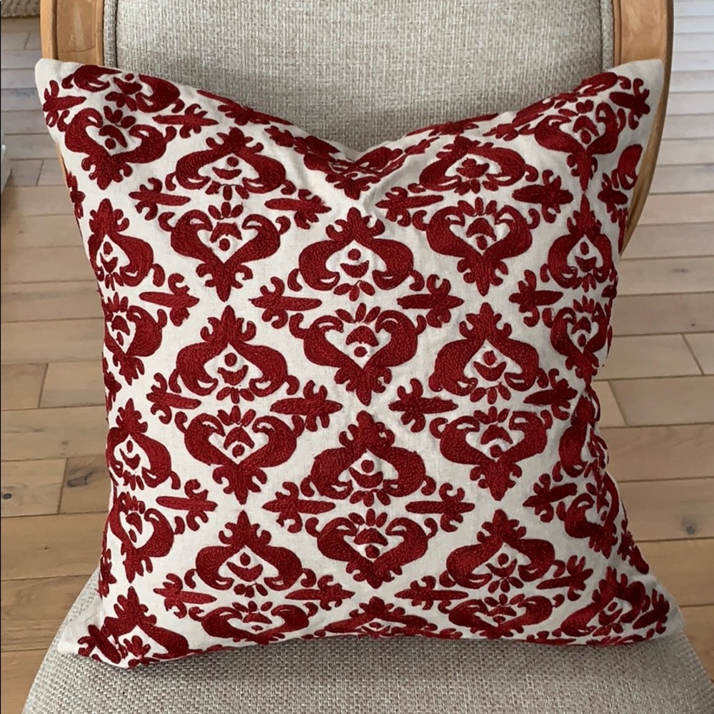 Pottery Barn Red Crewel Embroidered Pillow Cover